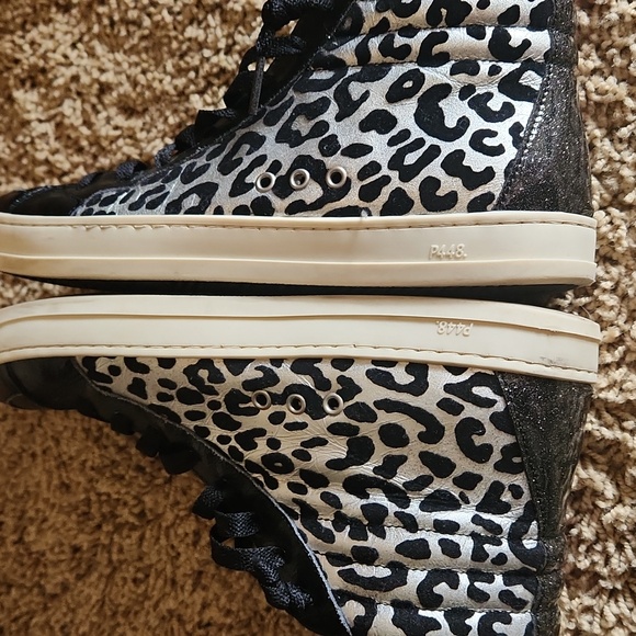 P448 Made In Italy Stylish Women's Leopard Print High-Top Sneakers With Zippers - Picture 3 of 16